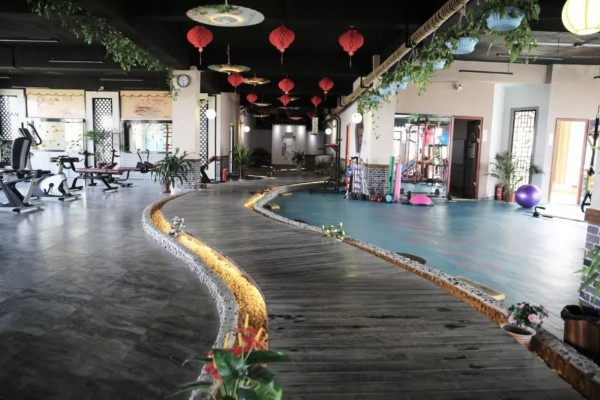 广州98岁新冠患者成功康复